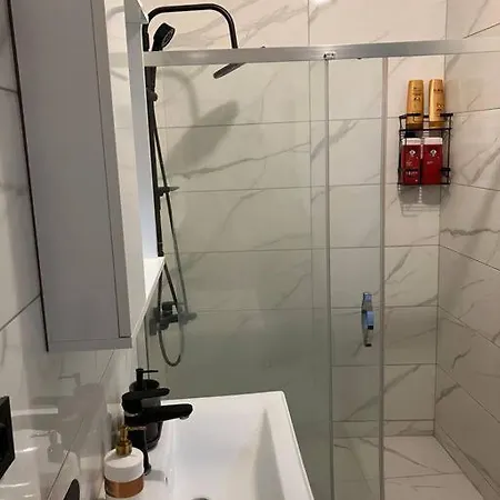 0011 - Uskudar, Central, Cozy And Economic Flat. Apartamento Estambul